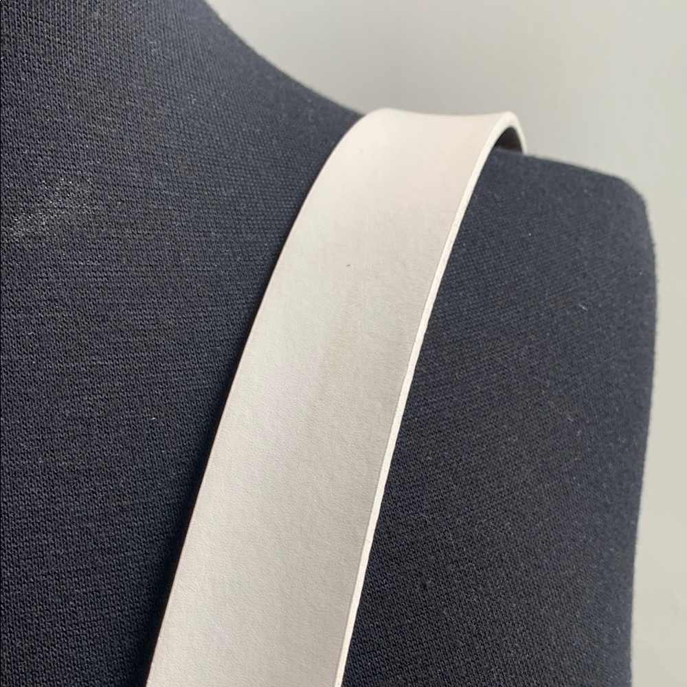 White Belt - Picture 9 of 10